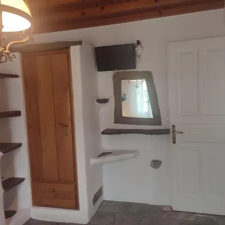 Beachside 2 Bd Stylish W Private Patio Apartment *