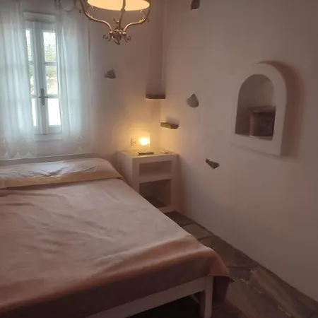 Beachside 2 Bd Stylish W Private Patio