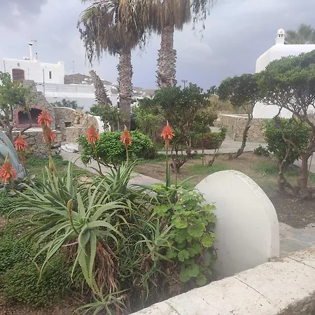 Beachside 2 Bd Stylish W Private Patio Apartment Ornos (Mykonos)